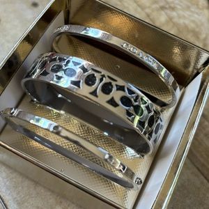 Coach Silver Bangle Bracelet Set